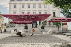 Sonnenschirm_unverzichtbar für Freiflächen in der Gastronomie_Glatz